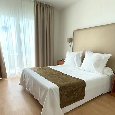 Fay Victoria 4*