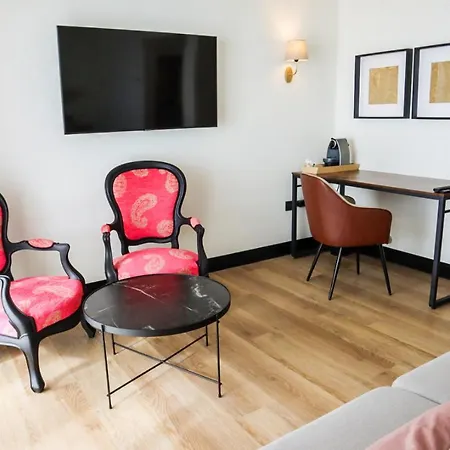 Fay Victoria Hotel