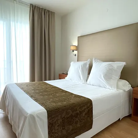 Fay Victoria 4*