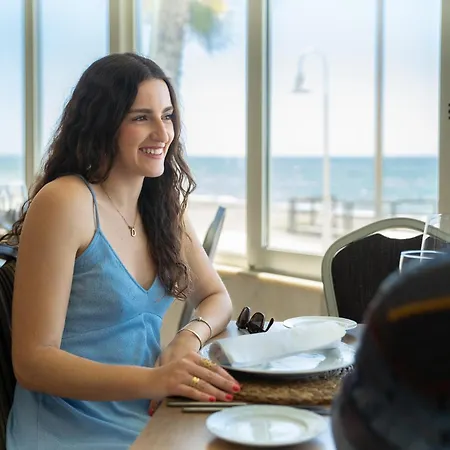 Hotel Fay Victoria 4*